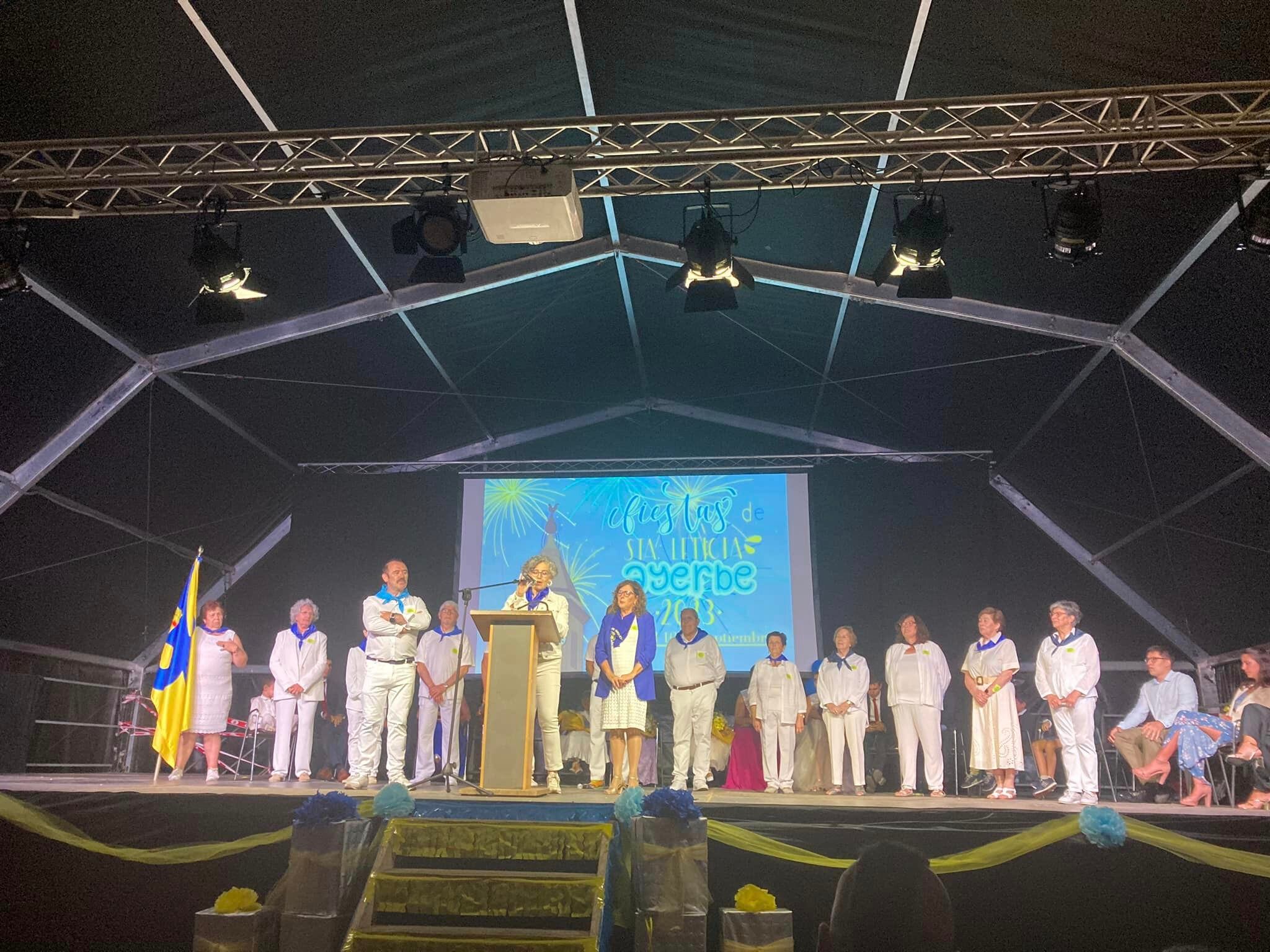 Acto del pregón en las fiestas de Ayerbe