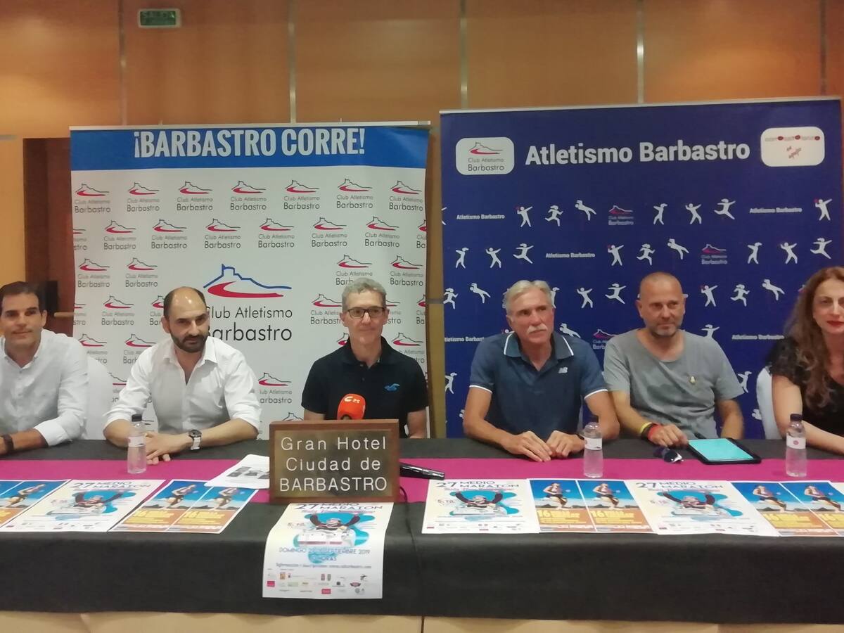 Todo preparado en Barbastro para la celebración del Medio Maratón y la Milla Escolar