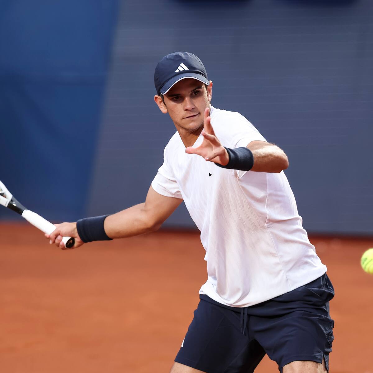 Jódar se deshace por la vía rápida de Carabelli y se convierte en el principal atractivo del Godó