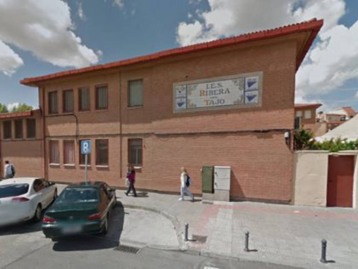 IES Ribera del Tajo y Universidad en busca de soluciones para Talavera