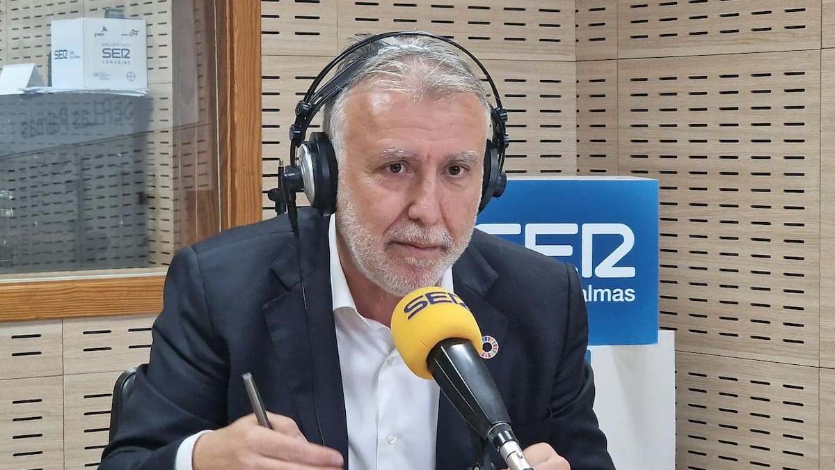 "Es difícil explicar porqué mantienes en el Gobierno de Canarias a quien te vota en contra en Madrid": Ángel Víctor Torres