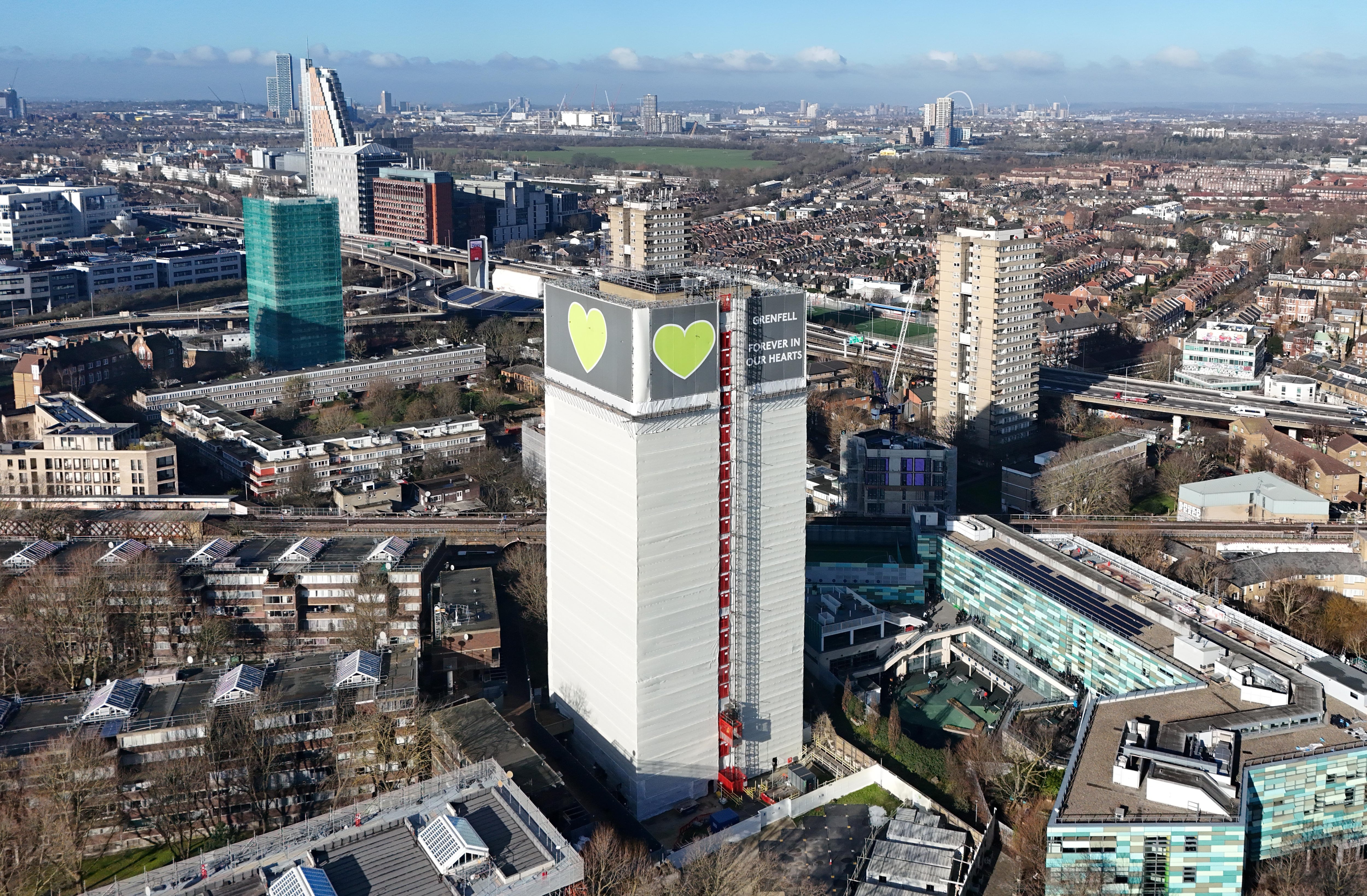 Una fotografía tomada con un dron de la Torre Grenfell en Londres