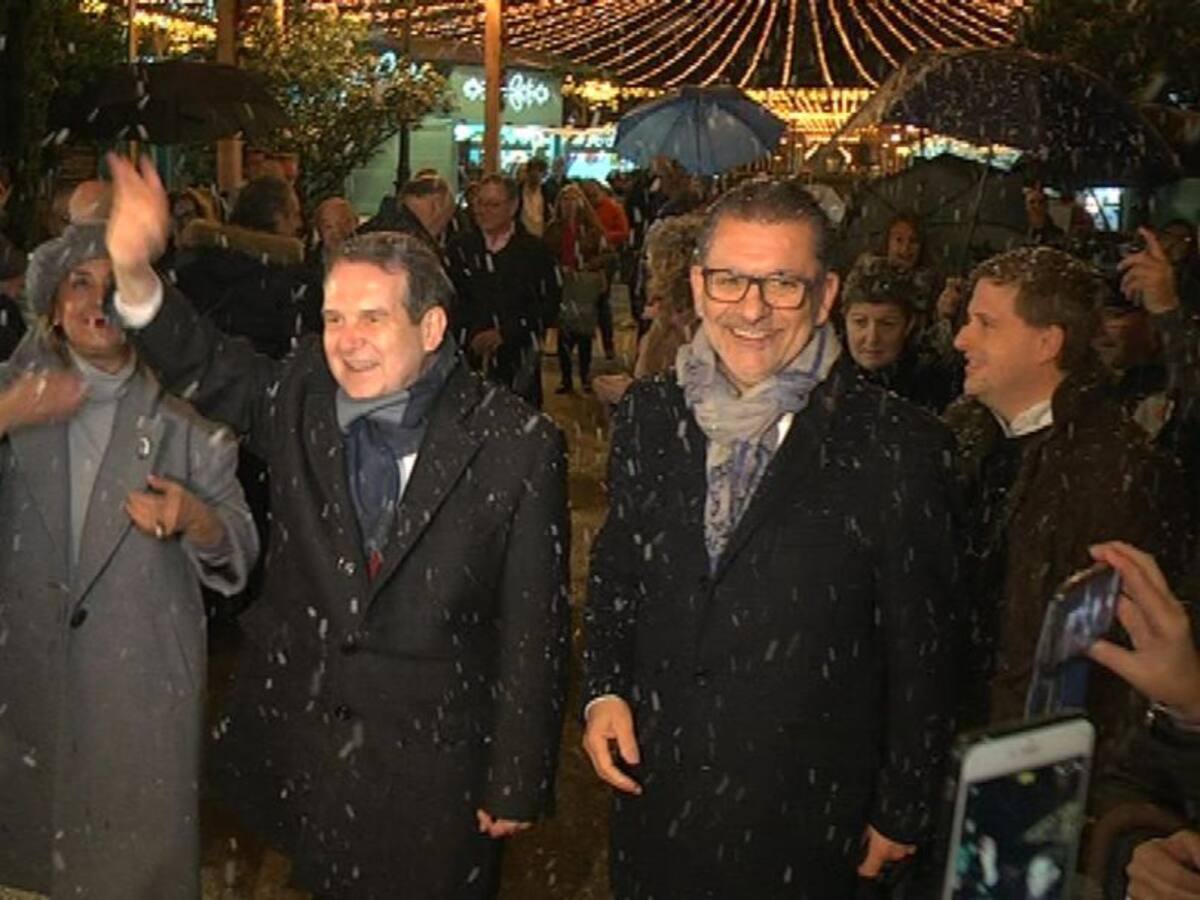 Acunhados y José Luis PeraLEDS le cantan a la Navidad de Vigo