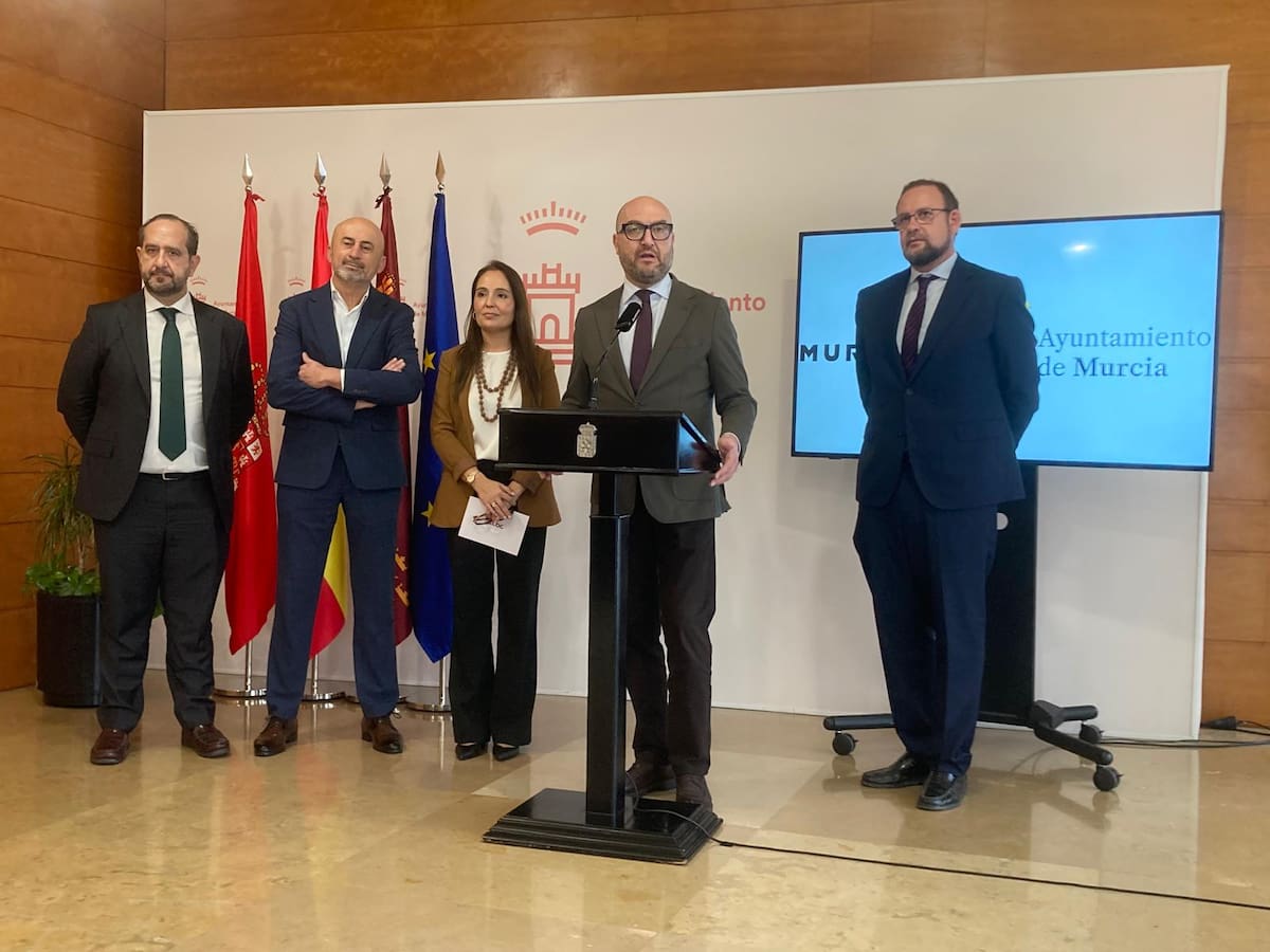 Desde reparto nocturno hasta hubs urbanos: Murcia estudia nuevas fórmulas para optimizar la distribución de mercancías