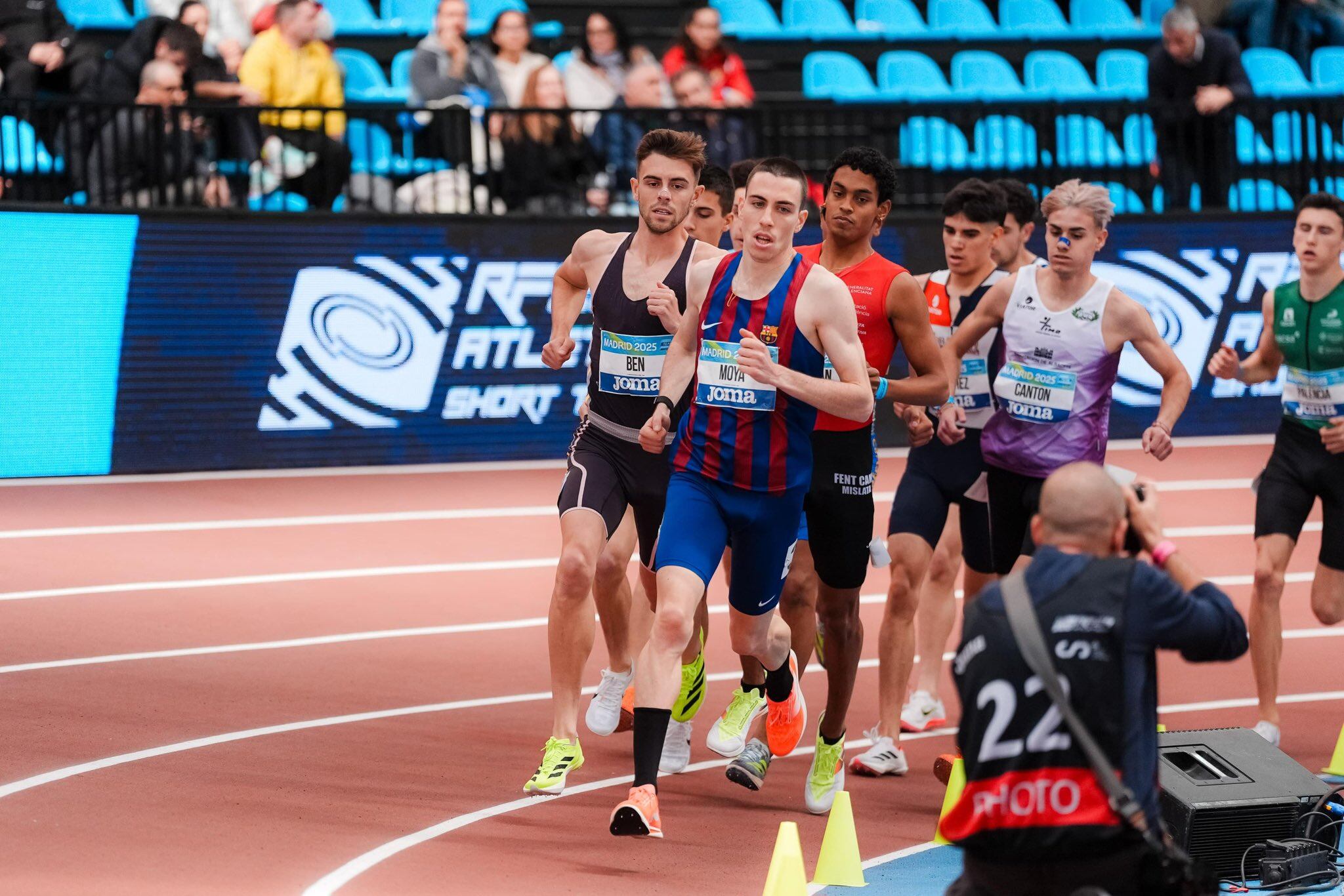 Pol Moya durant la prova dels 1500m en PC del Campionat d'Espanya