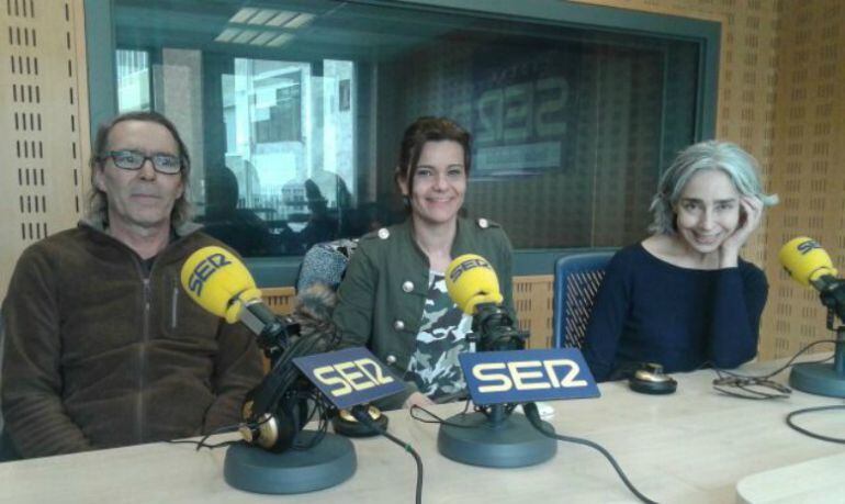 Los premiados por la Unión de Actores, en los estudios de la radio