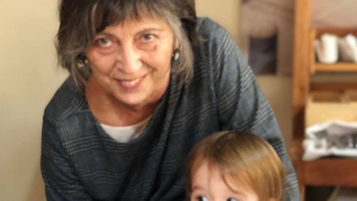 Guadalupe: "Soy enfermera y desde que se ampliaron las bajas de paternidad ha cambiado la forma de involucrarse de los padres"