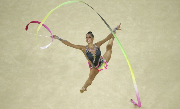 Carolina Rodríguez en su último ejercicio como gimnasta .  