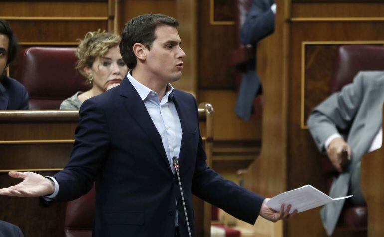 El líder de Ciudadanos, Albert Rivera, durante la sesión de control al Gobierno hoy en el Congreso de los Diputados.