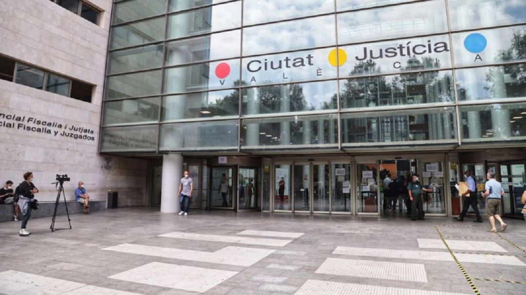 Fachada de la Ciudad de la Justicia de València (archivo)