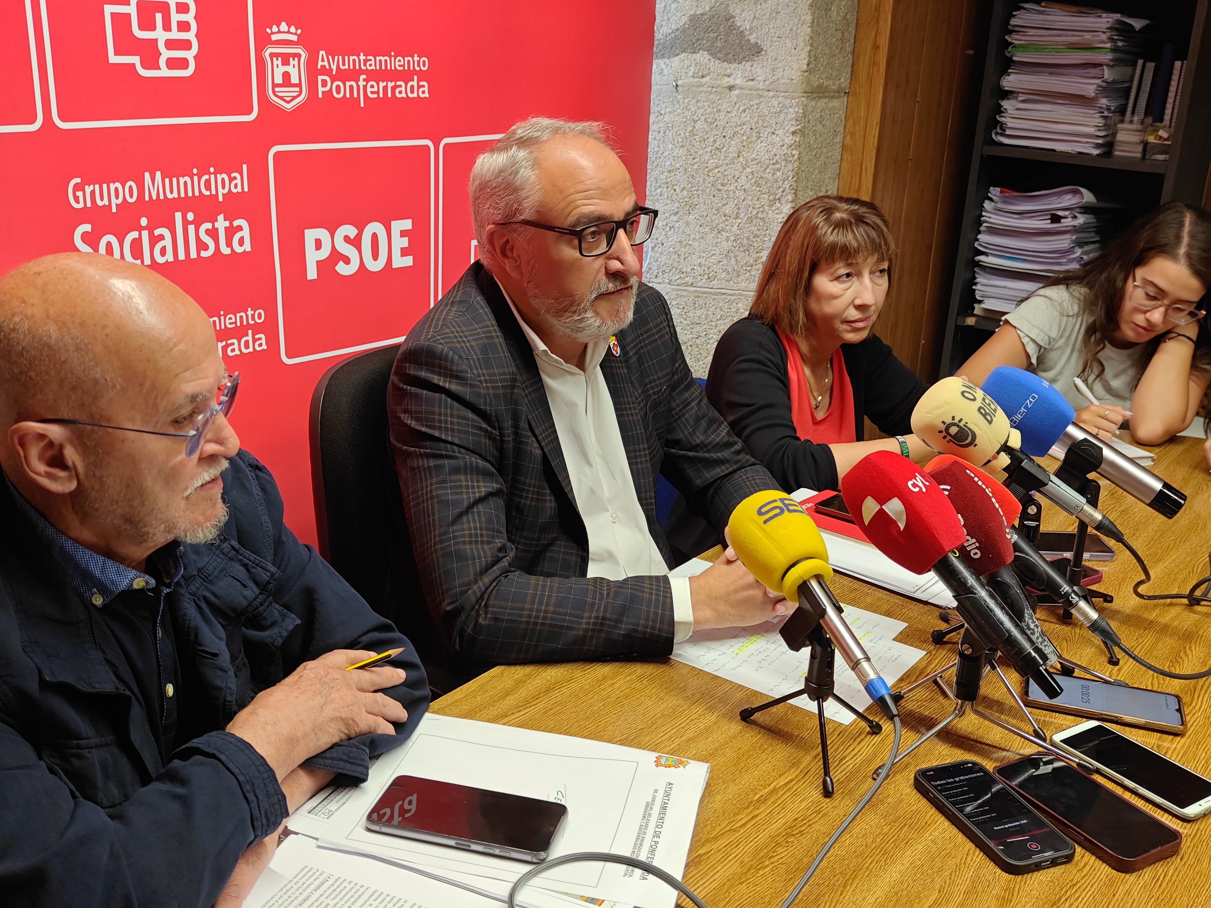 Ramón, en la rueda de prensa