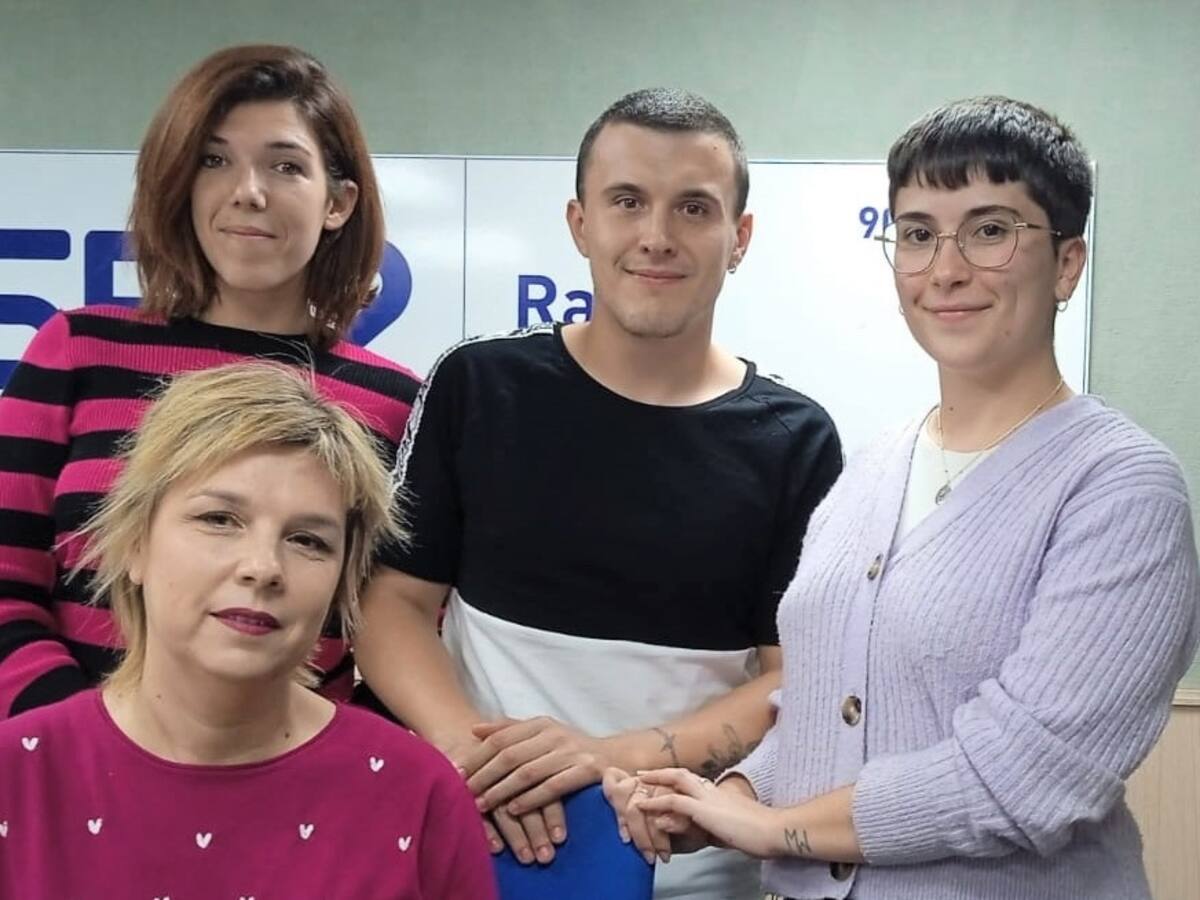 La Llum Cooperativa Creativa y Obra Social Caixapetrer colaboran en el programa “Emprendidos”