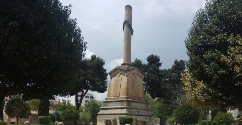 Imagen del monumento franquista de Villarrobledo