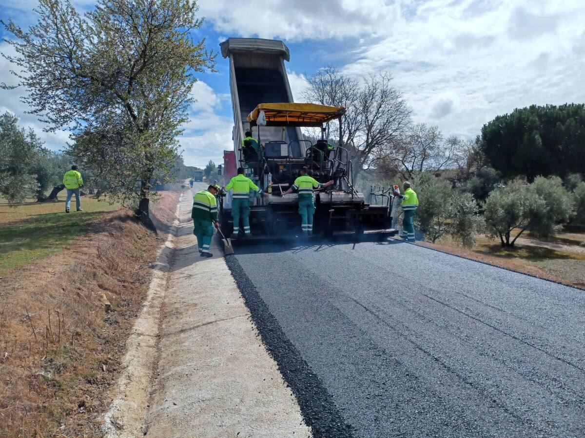 Puesta en servicio de la carretera que conecta Úbeda y El Mármol