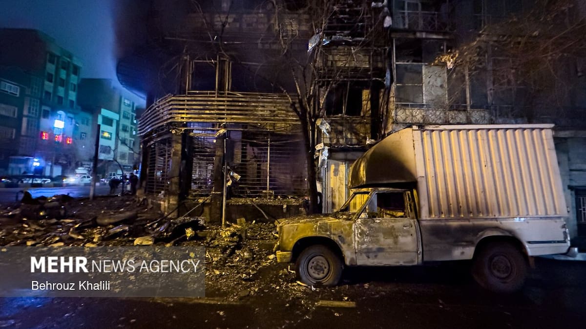 Irán reabre su espacio aéreo tras cinco horas cerrado por temor a un ataque de EEUU