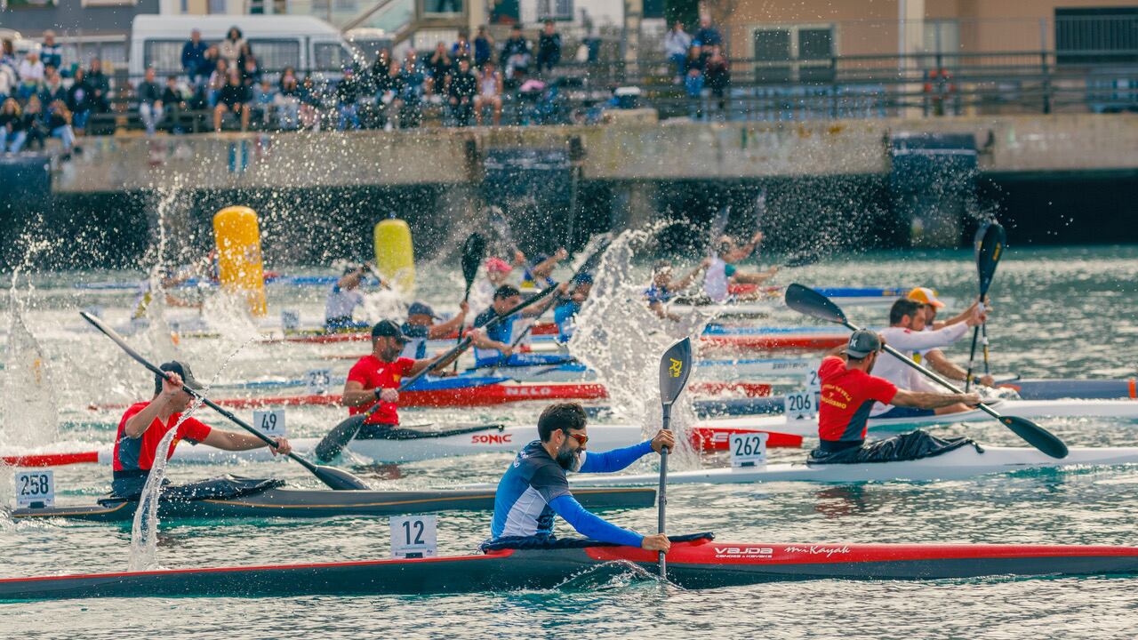 400 esportistes competiran aquest cap de setmana a aigües del port de Maó pel títol autonòmic.