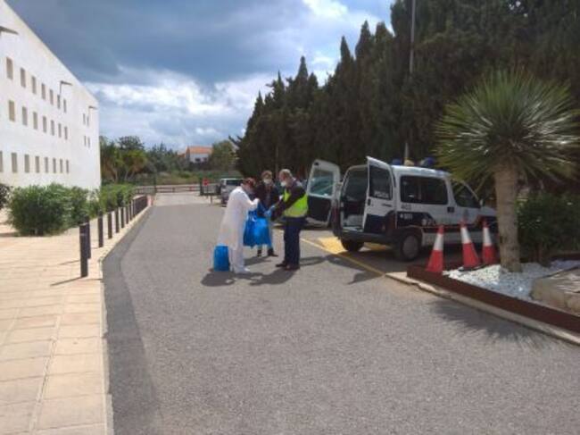 Distribución del material donado