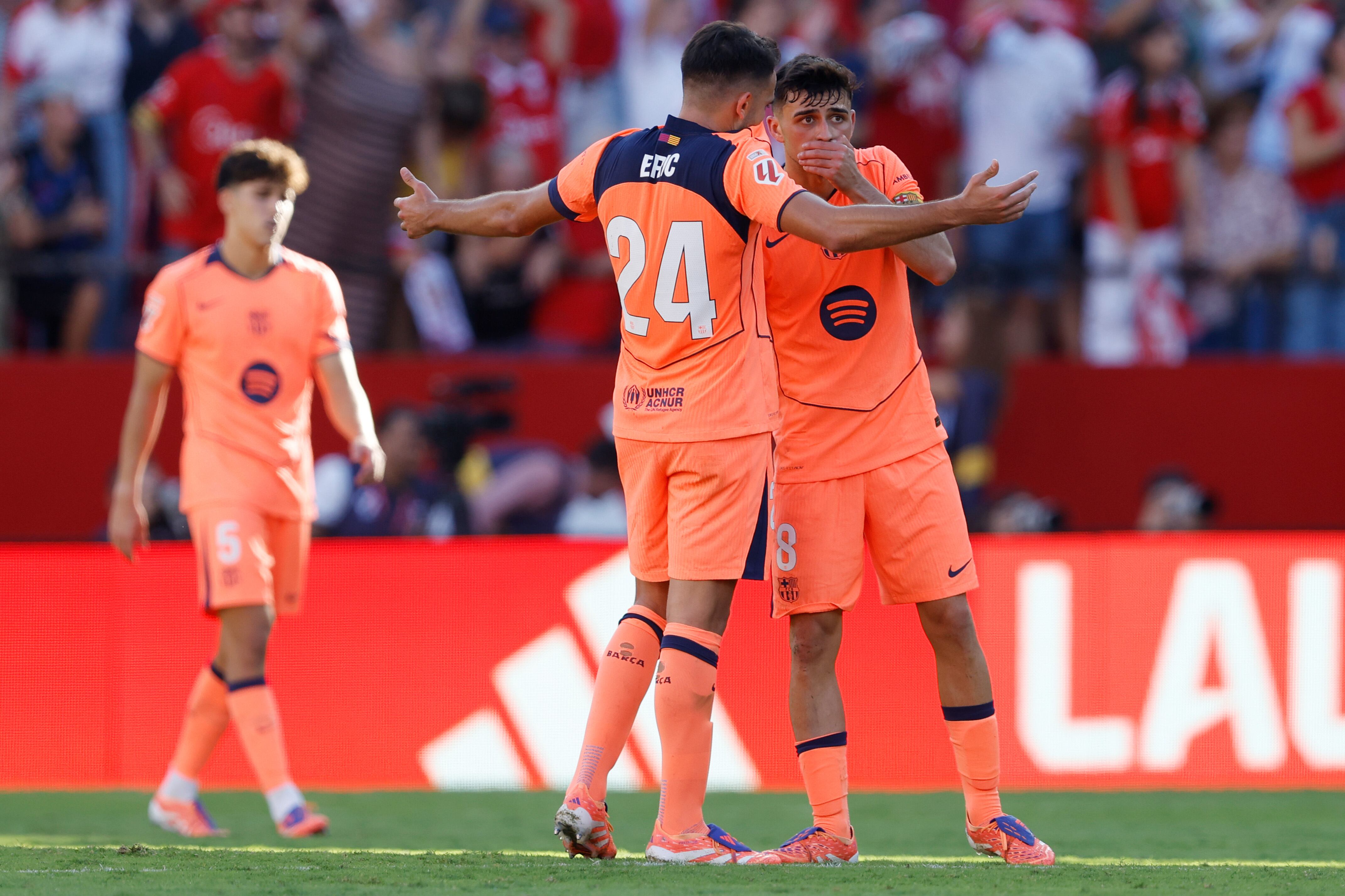 Pedri durante el encuentro contra el Sevilla