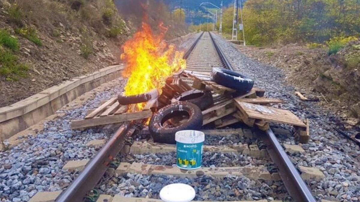 UGT I CCOO adverteixen que els sabotatges a Rodalies poden provocar un accident