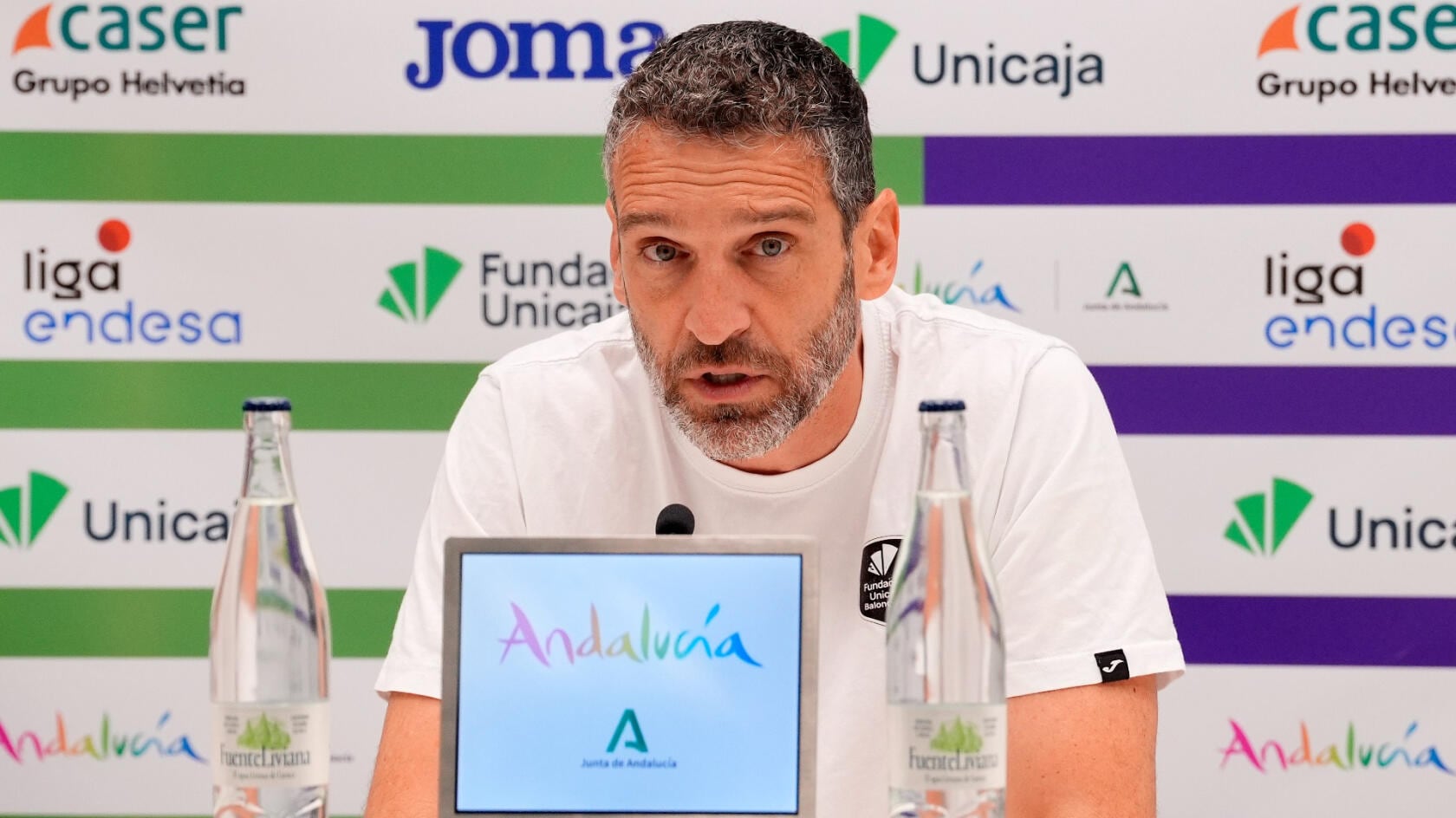 El técnico del Unicaja Ibon Navarro, en la previa del encuentro de este miércoles contra el Real Madrid