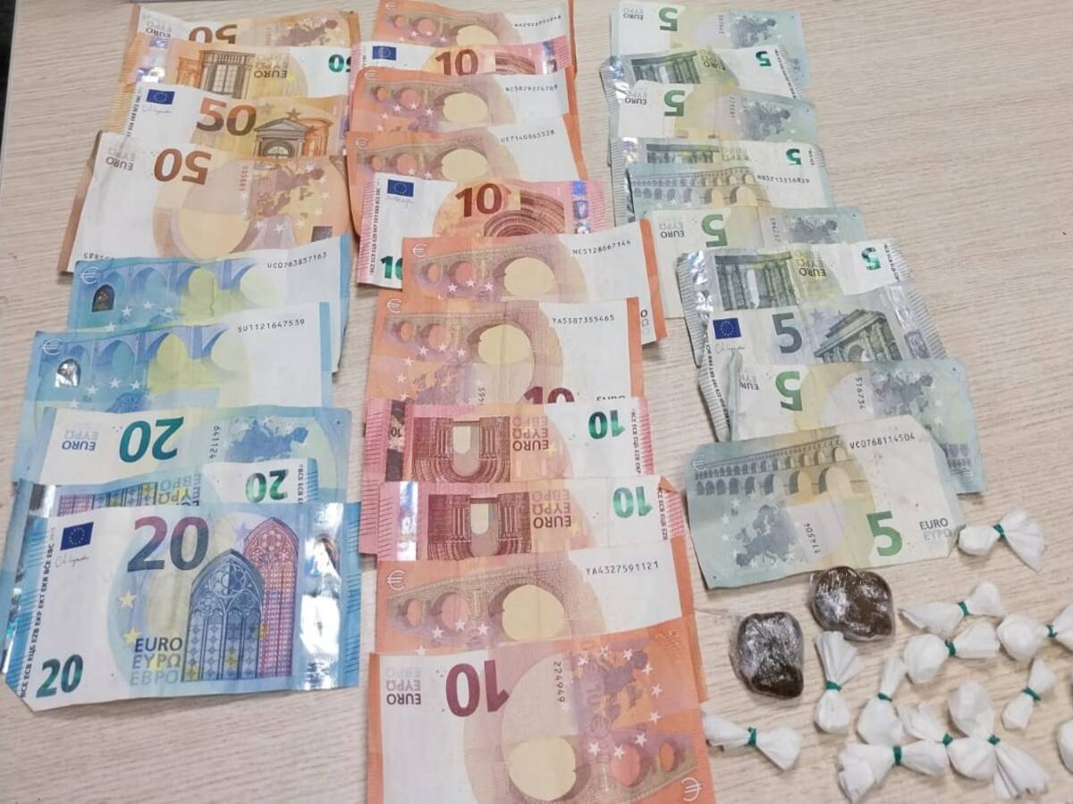 Un detenido en Santa Eulària por robo gracias al GPS del móvil robado y otro por tráfico de drogas