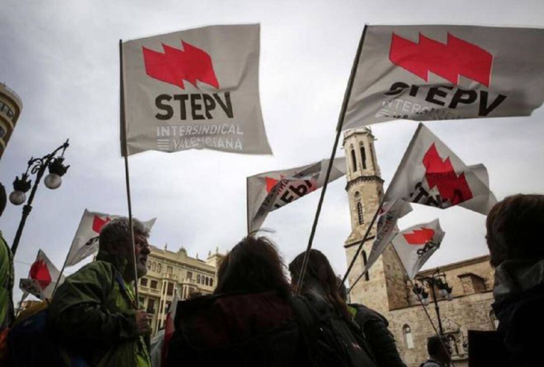 El STEPV reivindicará mejores condiciones laborales y democratización en los centros docentes valencianos