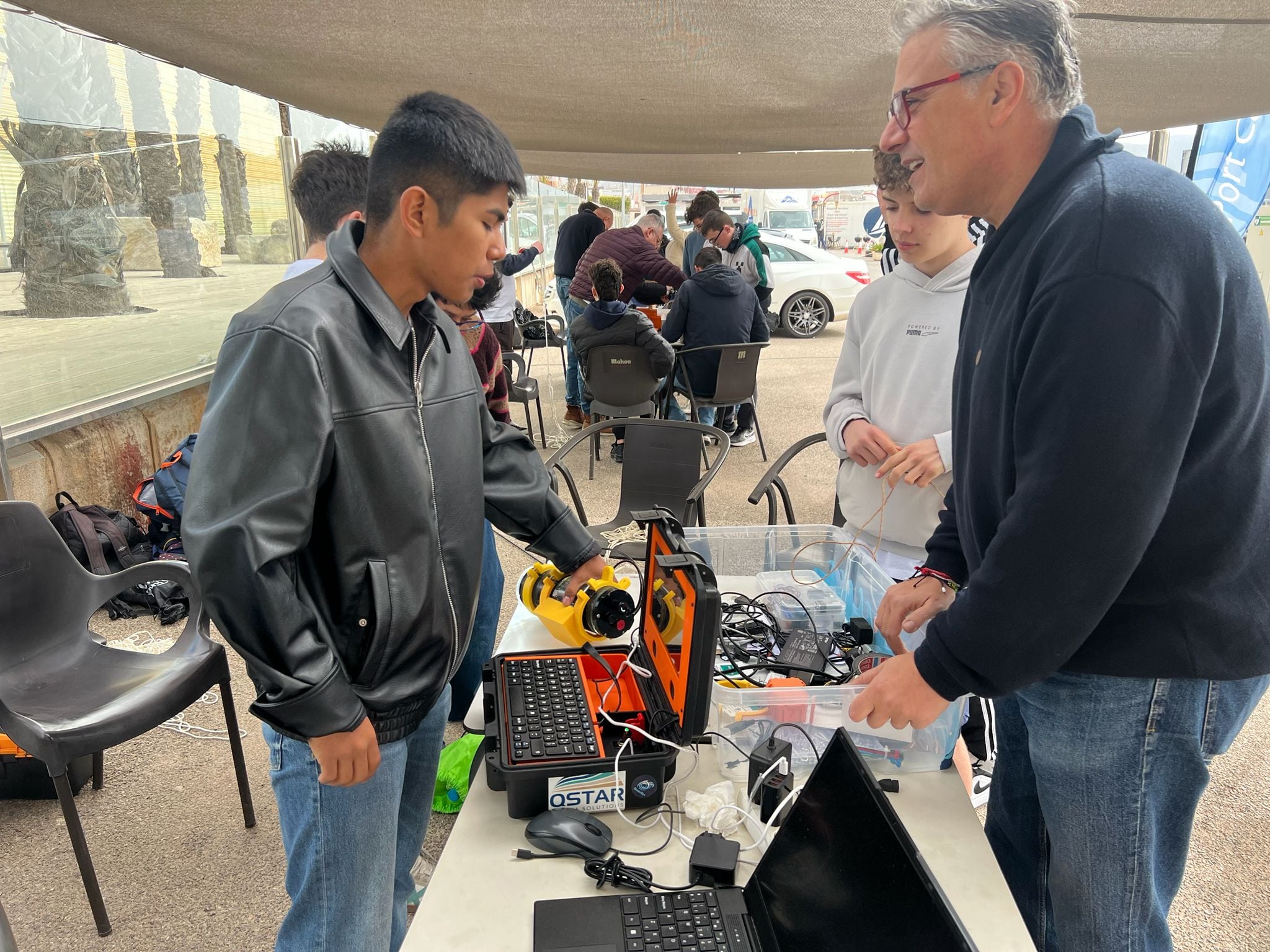 El reto CanGoDeep pone a prueba el ingenio de los jóvenes ingenieros de la Región