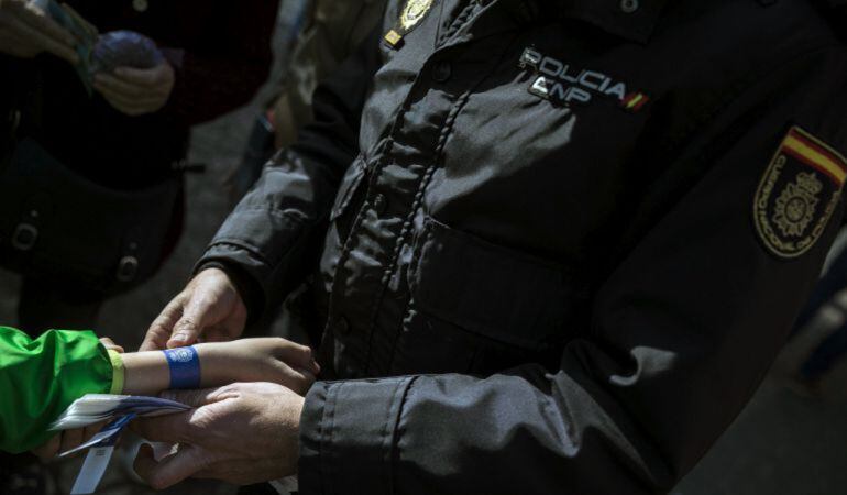 En total se han producido 13 detenciones, 9 de ellos menores