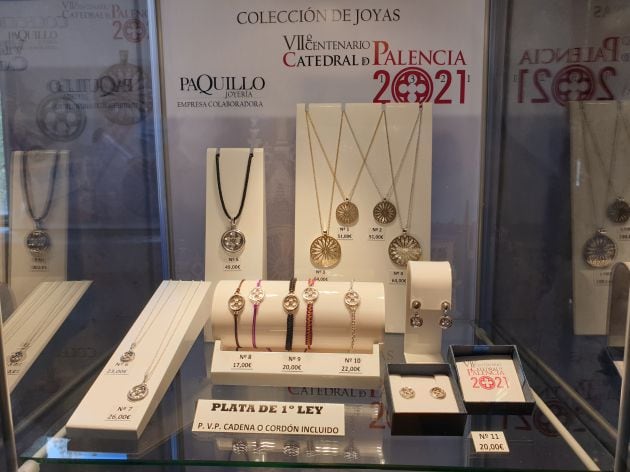 Colección de Joyas en plata diseñada por Paquillo para el VII Centenario de la Catedral