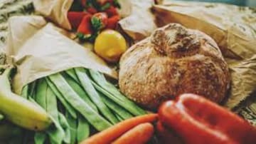 "Los productos reforzados en proteína no son los más saludables": un nutricionista analiza el macronutriente de moda