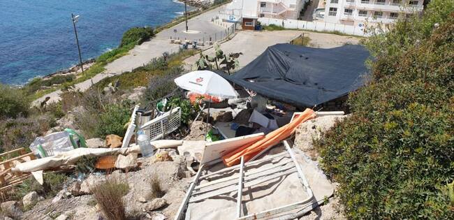 Una imagen del asentamiento ilegal que se ha desmantelado