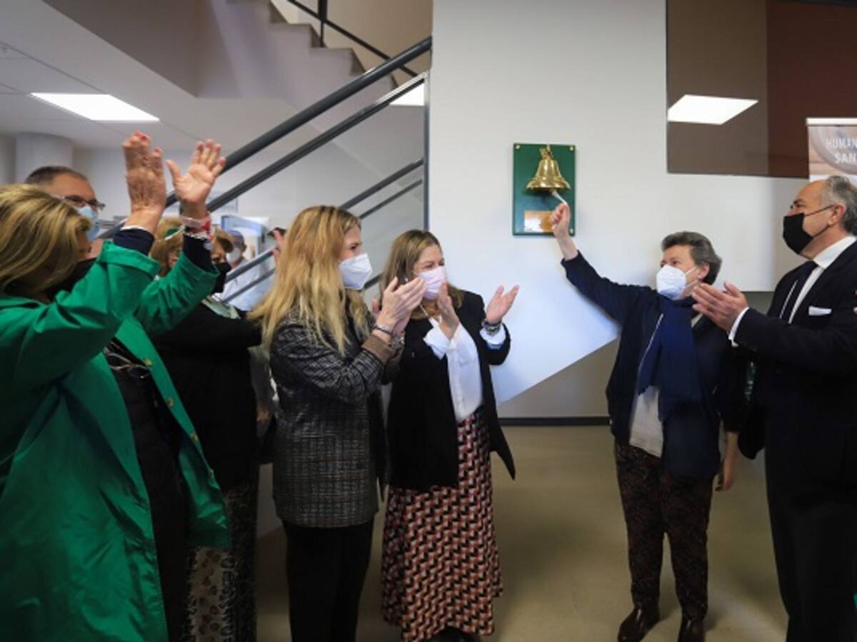 El Hospital Punta Europa se suma al proyecto 'Campana de los Sueños'