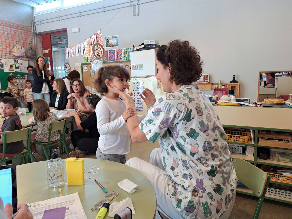 Comença el pla pilot d'immunització infantil contra la grip als centres educatius de Menorca