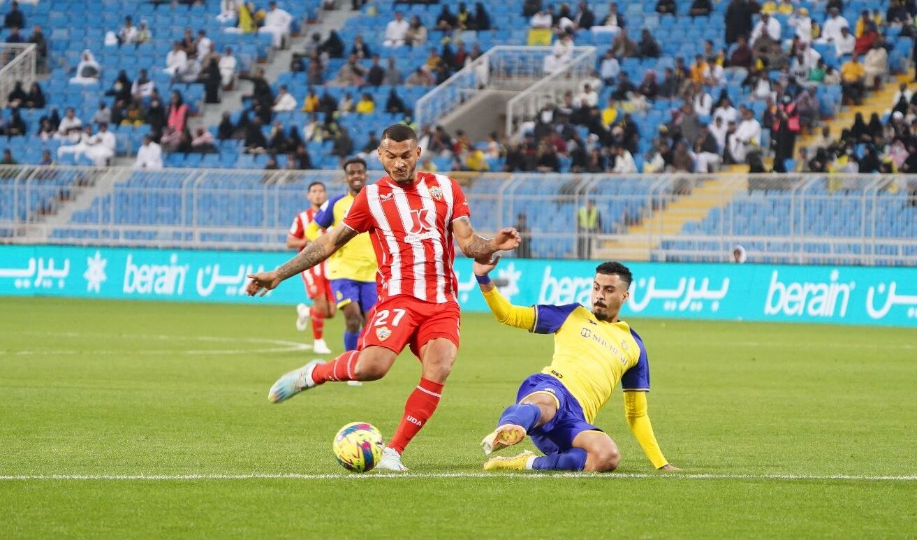 Luis Suárez no podrá debutar hasta el 8 de enero con la Real Sociedad.