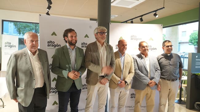 Momento de la presentación de Supermercado Altoaragón en Monzón