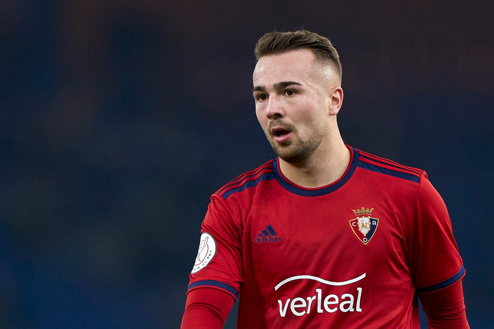 Ontiveros con la camiseta de Osasuna
