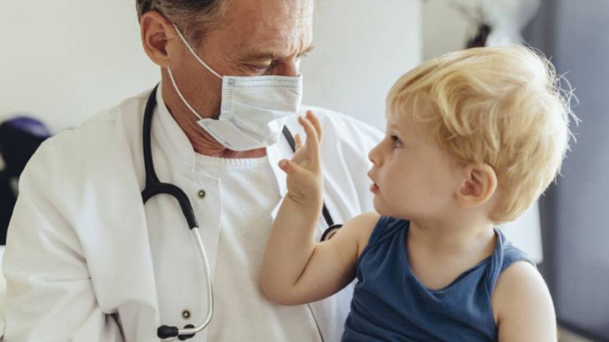 Adjudicadas dos de las siete plazas de pediatras sacadas para el área de salud Bierzo-Laciana