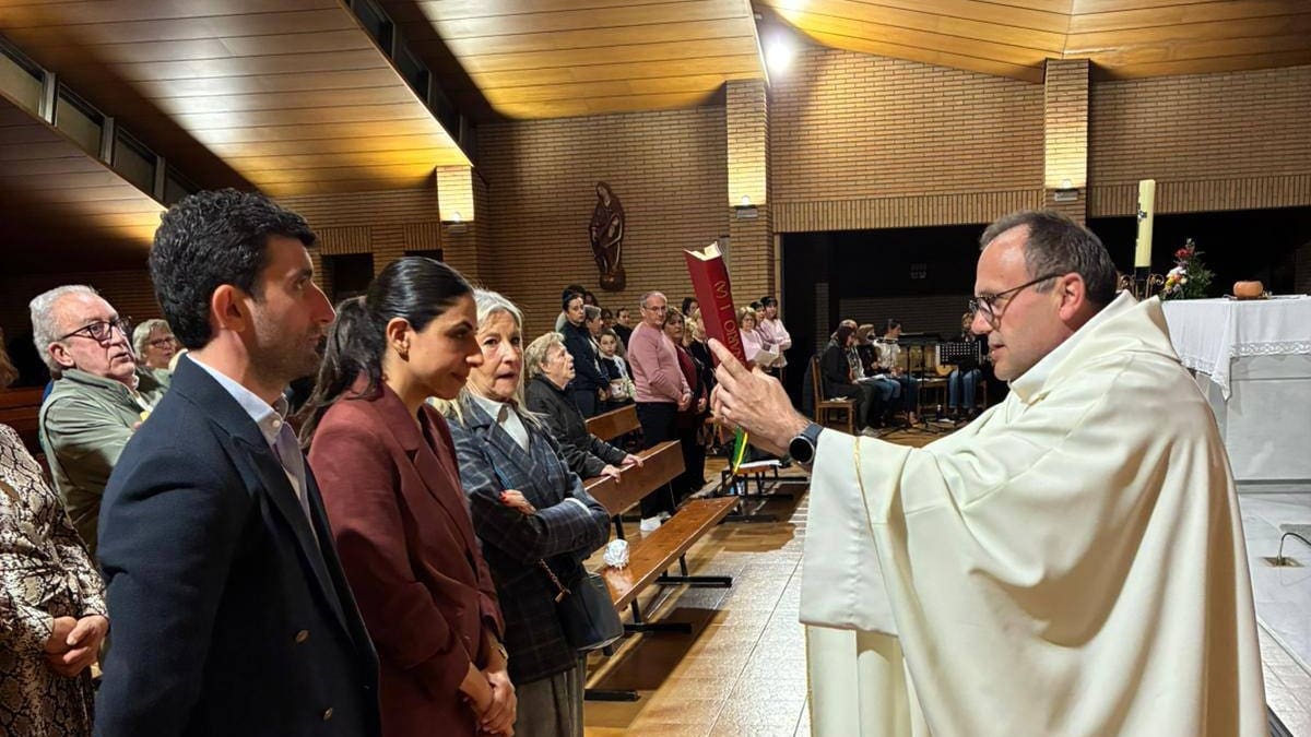 Cuando la fe llega en la edad adulta: Lara culmina su camino espiritual en Palencia
