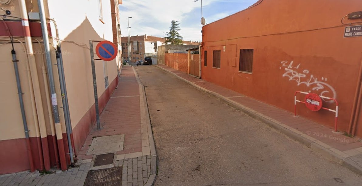 El incendio se ha localizado en un garaje comunitario