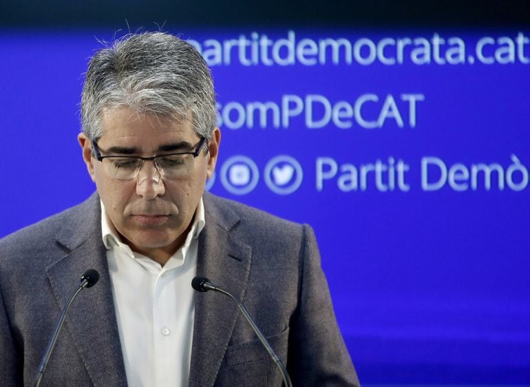 El portavoz del Partido Demócrata (PDeCAT), Francesc Homs, durante la rueda de prensa que ha ofrecido tras conocer la apertura de juicio oral contra él