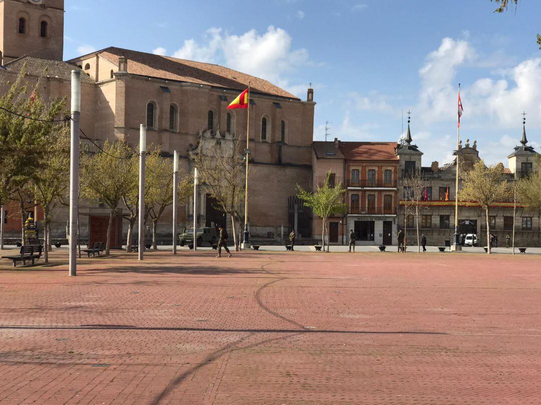 Estado de la Plaza Mayor, una mañana cualquiera, durante la reclusión domiciliaria