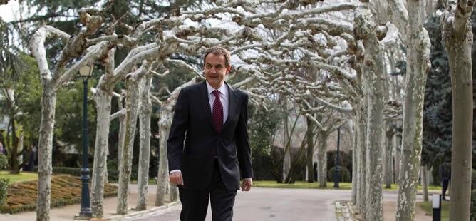 El presidente del Gobierno, José Luis Rodríguez Zapatero, en La Moncloa