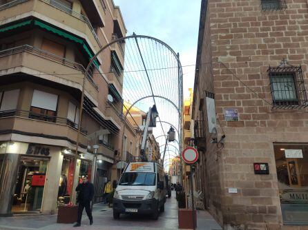 &quot;Túnel de la Luz&quot; que instala el Ayuntamiento en pleno corazón comercial de la ciudad. 