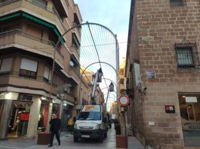 "Túnel de la Luz" que instala el Ayuntamiento en pleno corazón comercial de la ciudad.