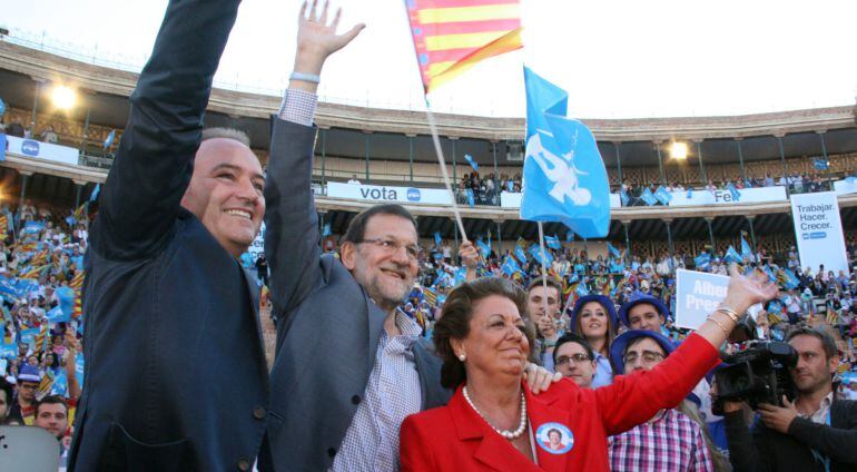 Fabra y Barberá con Rajoy en el mitin central del PP en la pasada campaña electoral