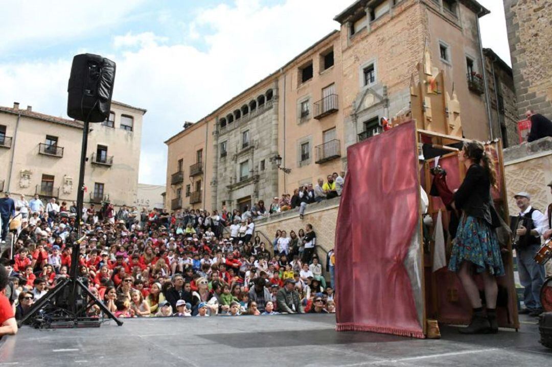 Titirimundi celebra una nueva edición sin espectáculos de calle