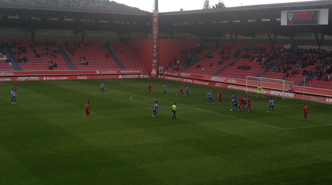 El Numancia ganó, pero no evitó el descenso a cuarta categoría.