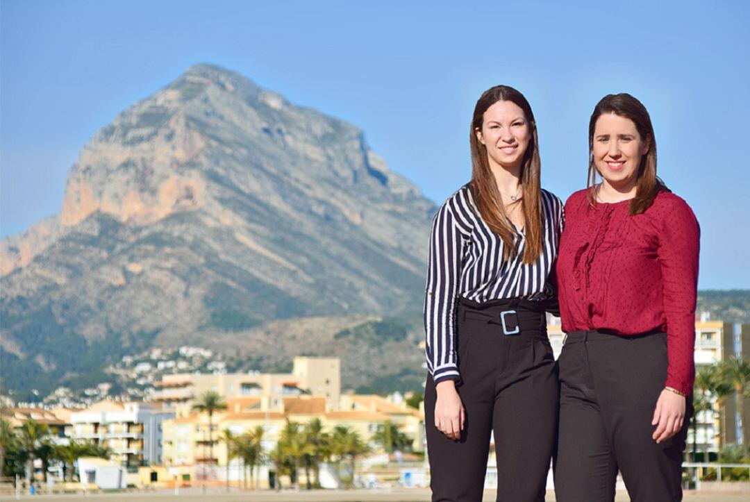 Lorena Ros y Laura Torres, Abanderadas Mora y Cristiana de 2019.