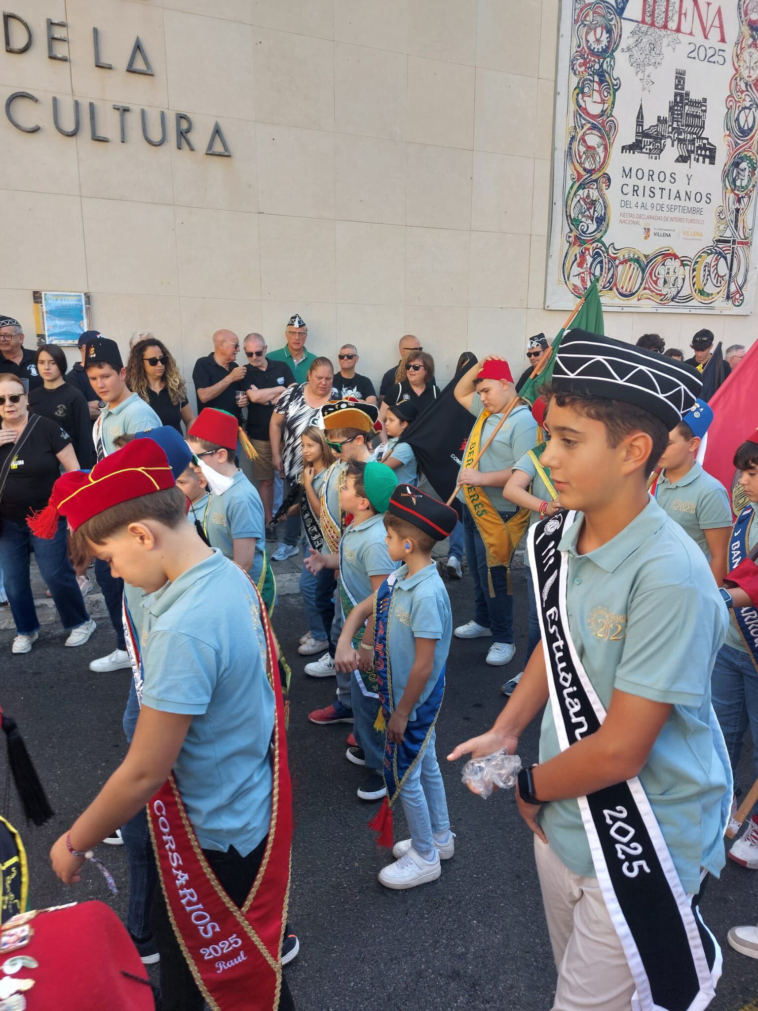 La Comparsa de Andaluces en el Pasacalles