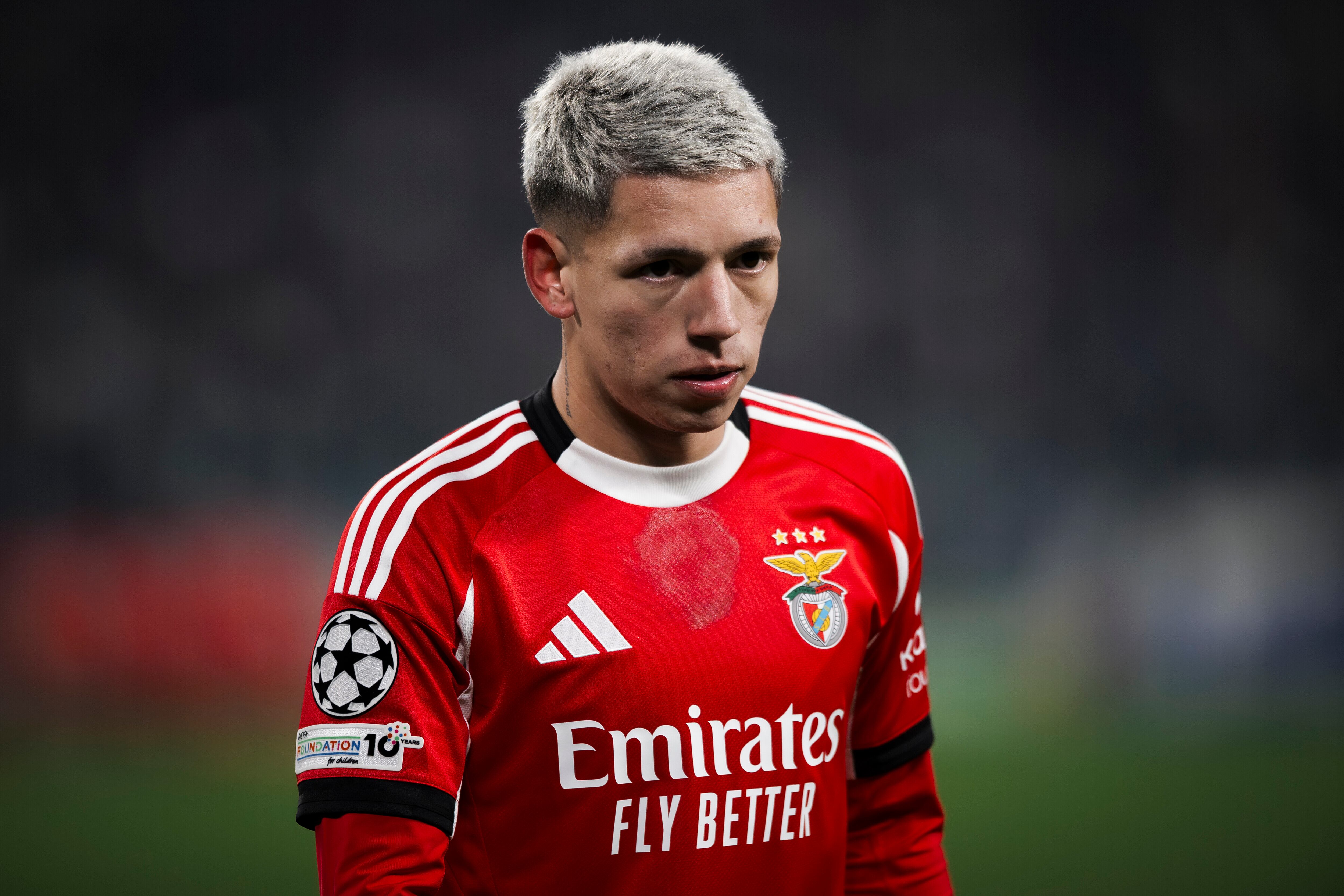 Gianluca Prestianni durante un partido de Champions League